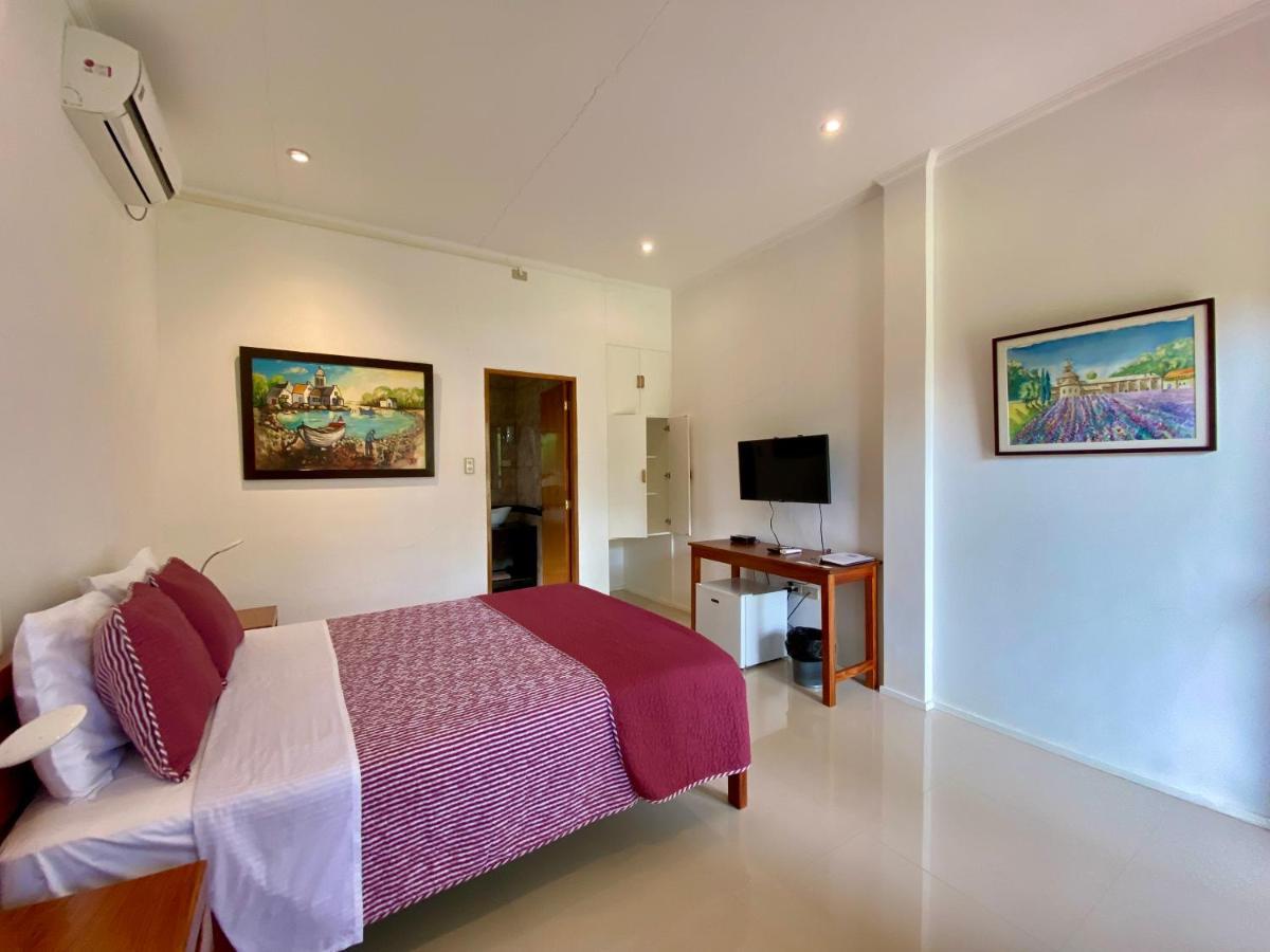 สตรุตซ์ อาร์ต การ์เดน รีสอร์ต Hotel Bangued ภายนอก รูปภาพ