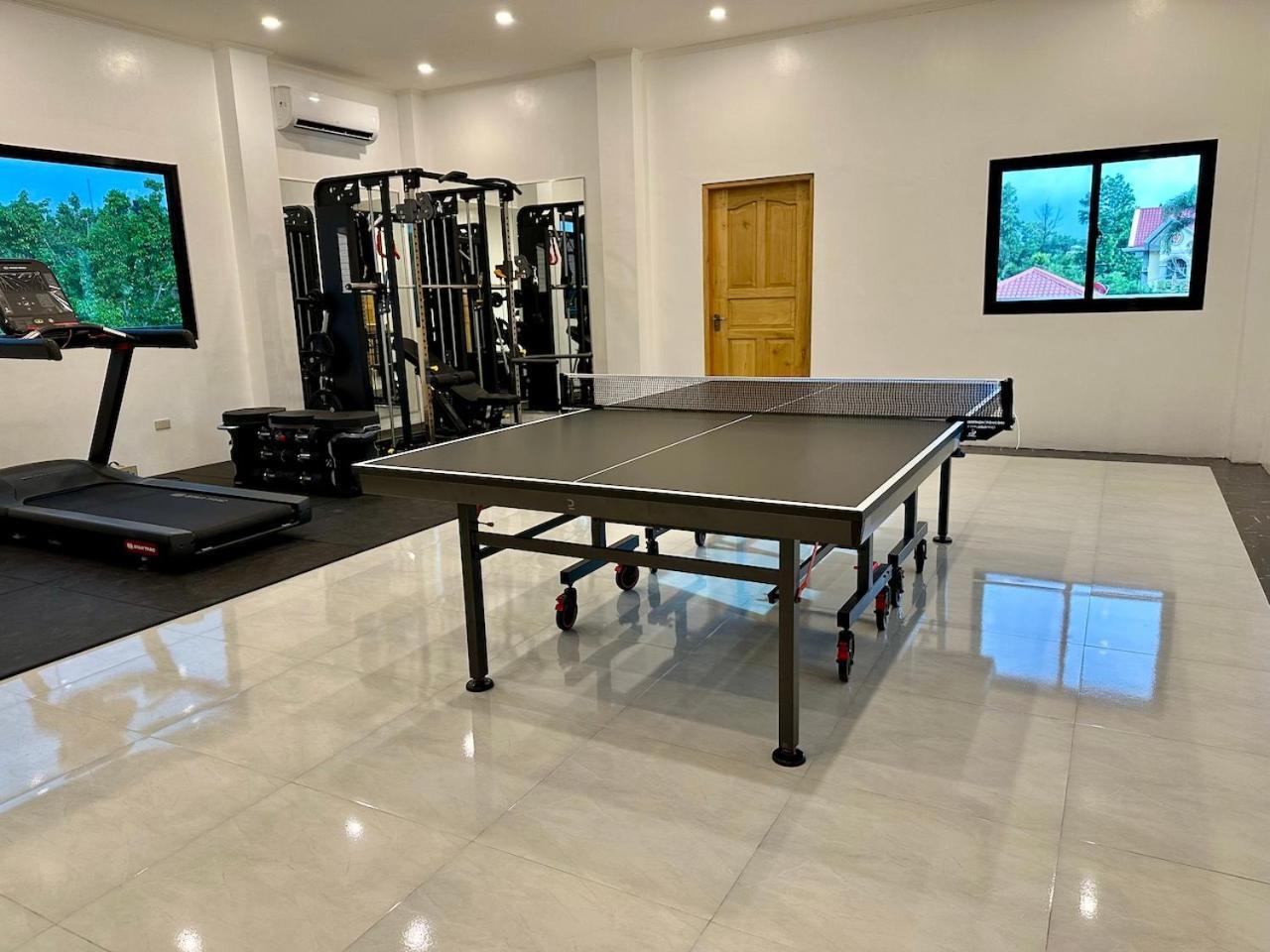 สตรุตซ์ อาร์ต การ์เดน รีสอร์ต Hotel Bangued ภายนอก รูปภาพ